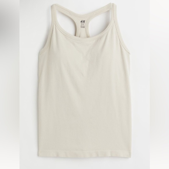 NWOT H&M Seamless Top with Sports Bra | Size L - Picture 2 of 4